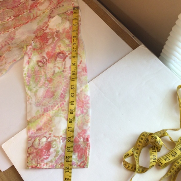 Coldwater Creek Women’s Blouse Size XL Semi-Sheer Abstract Floral Pleated Front - Picture 12 of 14